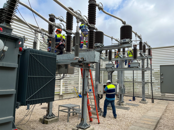 Maintenance in a high voltage electrical substation
